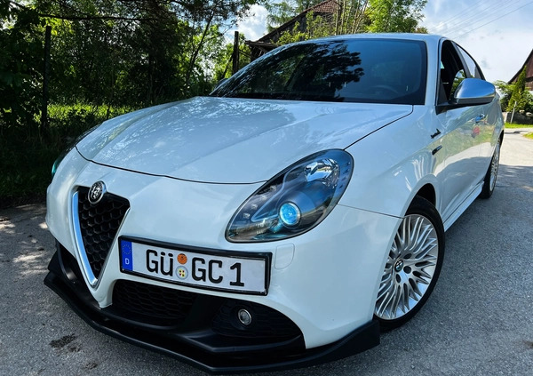 Alfa Romeo Giulietta cena 35900 przebieg: 149000, rok produkcji 2011 z Żywiec małe 436